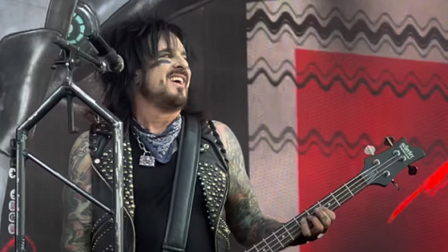 NIKKI SIXX Shares Personal "Thank You" Message From DOLLY PARTON For Recording "Bygones" Single - "Gonna Have To Frame This One"