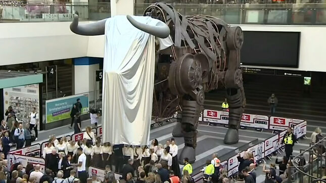 Watch "OZZY", The Commonwealth Games Bull Named After OZZY OSBOURNE, Unveiled At Birmingham New Street; "It's Breathtaking, Mammoth, Huge, Brilliant," Says SHARON OSBOURNE; Video, Photos