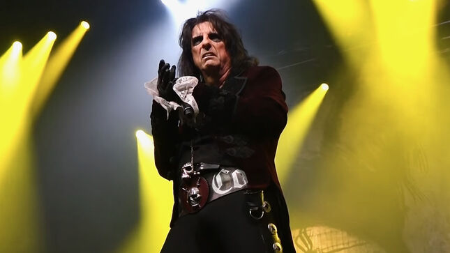ALICE COOPER Drops Official Lyric Video For New Song "Welcome To The Show"