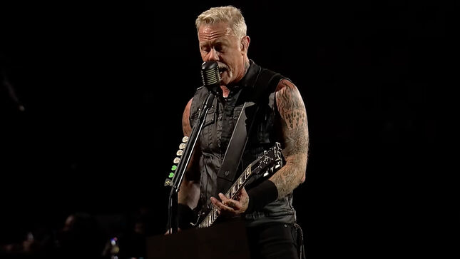 Watch METALLICA Perform "The Memory Remains" In East Rutherford; Official Live Video Released