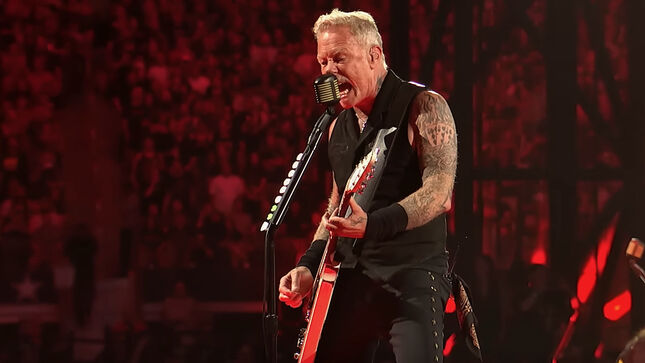 Watch METALLICA Perform "Creeping Death" In Arlington, Texas; Official Live Video Streaming