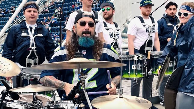 MIKE PORTNOY Performs "Conga" With Blue Thunder Drumline At Seattle Seahawks Game; Video