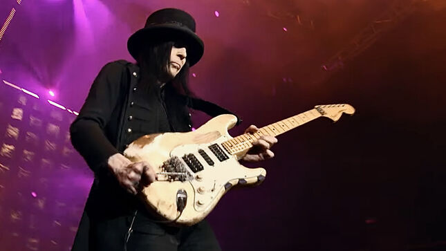 Guitarist MICK MARS On Owning The Name MÖTLEY CRÜE First - "I Wasn’t Going To Share It Until I Thought The People That I Wanted To Work With Were The Right People"