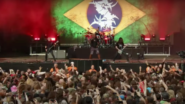 Watch SEPULTURA Perform "Roots Bloody Roots" At Bloodstock 2023; Pro-Shot Video Streaming