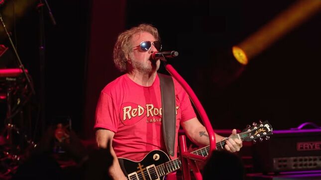 SAMMY HAGAR - "Next Year I'm Going To Really Go Out And See If I Can Do A Full-Blown Tour"