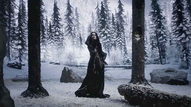 TARJA To Release Dark Christmas Album In November; "Frosty The Snowman" Music Video Streaming