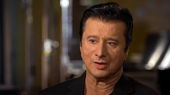STEVE PERRY On JOURNEY Classic "Don't Stop Believing" - "It Has A Life Of Its Own" (Video)