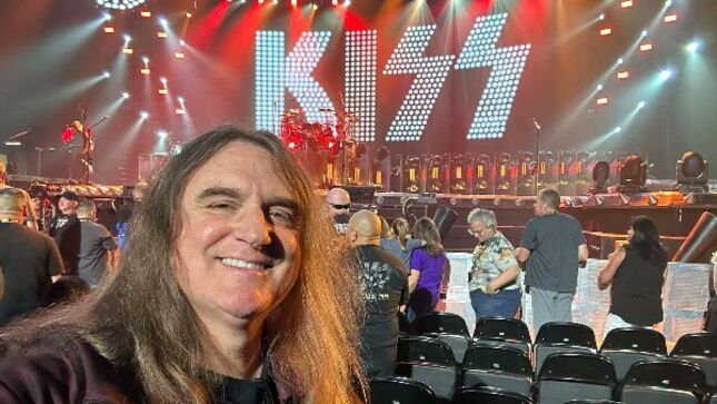 DAVID ELLEFSON In Praise Of KISS And End Of The Road Farewell Tour - "I'm Glad To See Them Finish Strong, And Just As Glad I Got To Be Entertained And Inspired By Them Once Again"