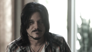 GILBY CLARKE Partners With Reverb To Sell GUNS N’ ROSES Used Guitars