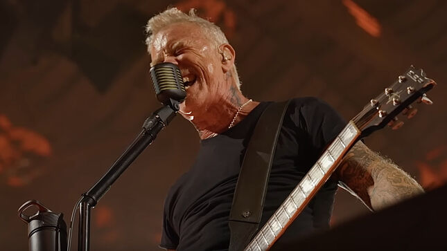 METALLICA Debut Official Live Video For "King Nothing" From Night 2 In St. Louis