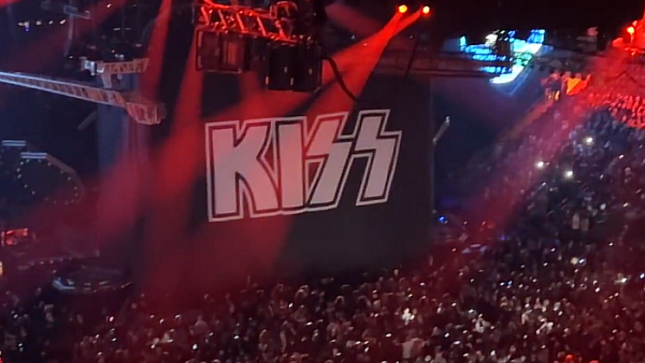 KISS - Fan-Filmed Video Of Second Last Show Ever Streaming 