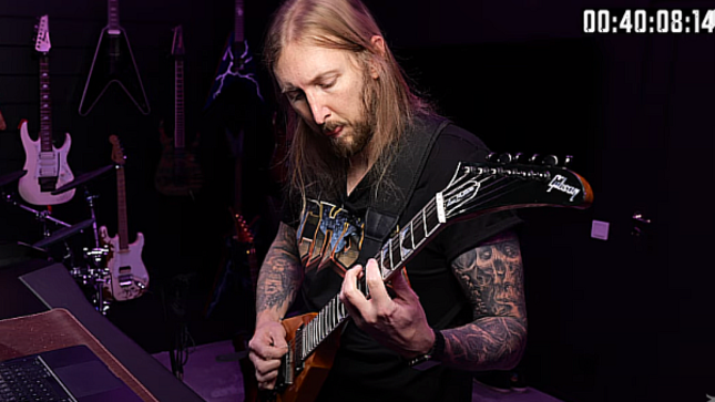 THE HAUNTED Guitarist OLA ENGLUND Teaches Himself How To Play MEGADETH's 