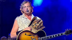 TED NUGENT - "It Bothers Me That Other Humans Are That Dishonest To Not Admit What They Know Is True About Me"; Video