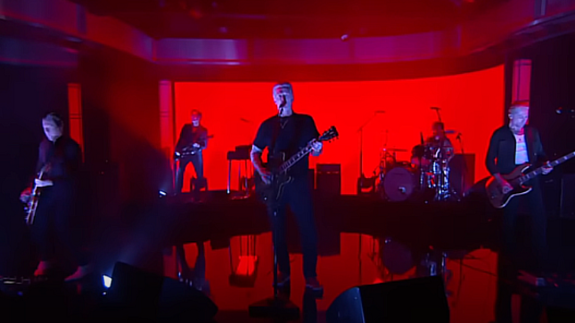 QUEENS OF THE STONE AGE Perform "Emotion Sickness" On Jimmy Kimmel Live! (Video)