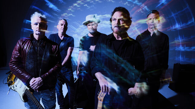 PEARL JAM Launch Official Visualizer / Lyric Video For New Single "Wreckage"
