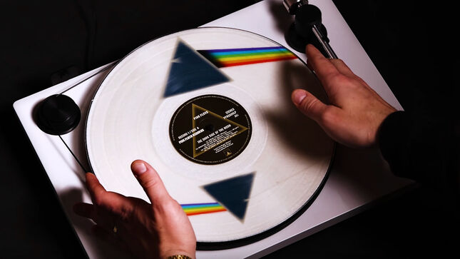 PINK FLOYD - The Dark Side Of The Moon Collector's Edition Vinyl Unboxed; Video