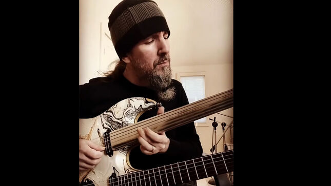 How Difficult Is It To Keep A Supergroup Together? - "It Can Be Easy If Everyone Just Shuts The F**k Up And Does Their Job," Says WHOM GODS DESTROY's RON "BUMBLEFOOT" THAL; Video