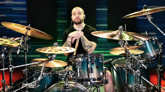 Drummer ELOY CASAGRANDE Leaves SEPULTURA; Replacement Revealed