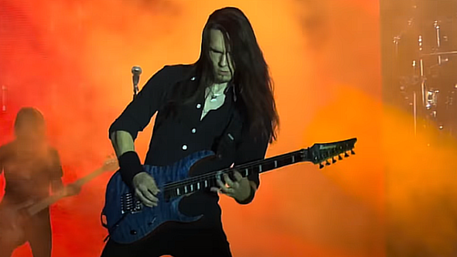 Guitarist TEEMU MÄNTYSAARI On Joining MEGADETH - "There Wasn't Much Time To Be Nervous"