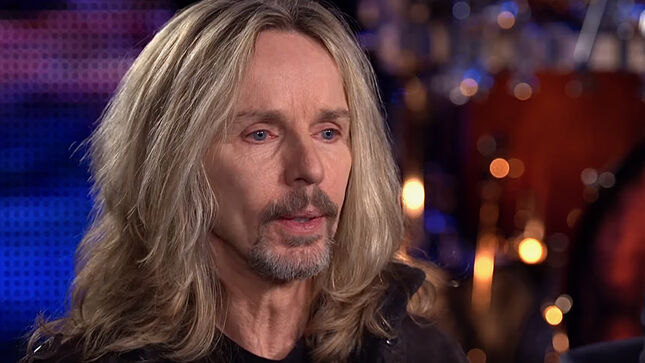 TOMMY SHAW Discusses Writing STYX Classic "Renegade" - "It Became A Rock Song When I Took It To The Band"; Video