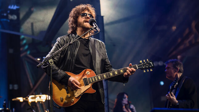 JEFF LYNNE's ELO Announce Final Live Run With "The Over And Out Tour"