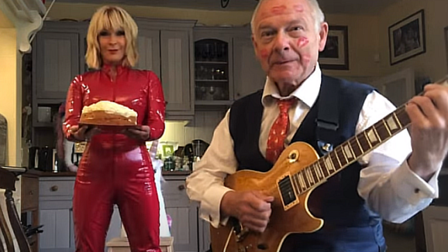 ROBERT FRIPP & TOYAH Share "Cake Time" For Sunday Lunch (Video)