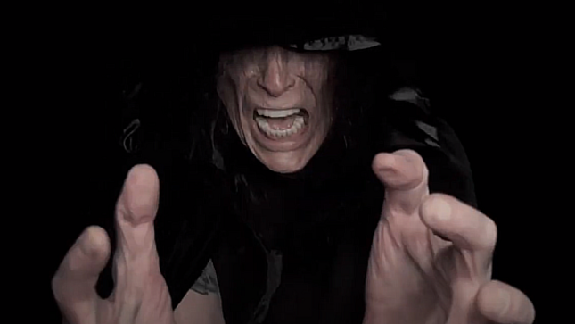 MICK MARS Reveals The Accomplishments He Is Most Proud Of - "First Off, Making It To The Big Time..."