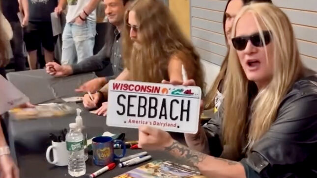 SEBASTIAN BACH Takes Part In Album Signing Session In Greenfield, Wisconsin; Video