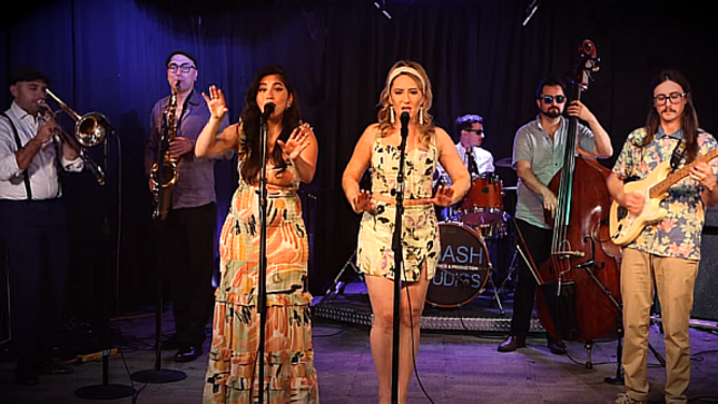 EAGLES Classic "Hotel California" Gets Surf Rock Treatment By POSTMODERN JUKEBOX Vocalist ROBYN ADELE ANDERSON; One Take Live Video Streaming