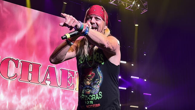 BRET MICHAELS Pays Visit To Pittsburgh Steelers Training Camp (Photos)