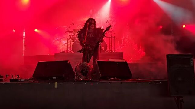 ABBATH Performs IMMORTAL Classics “Damned In Black”, “Withstand The Fall Of Time” Live In Budapest; Fan-Filmed Video Streaming