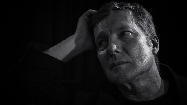 Prog Artist TIM BOWNESS Releases New Single And Video 