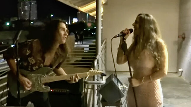 Watch JEFF YOUNG And SHERRI KLEIN Perform CHRISTOPHER CROSS Hit "Ride Like The Wind" On The Streets Of Las Vegas; Video