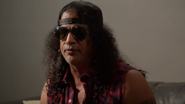 SLASH Names The One Instrument He's Always Wanted To Learn - "I Know It's Going To Sound Crazy, But..."; Video