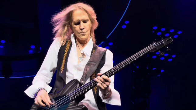 AEROSMITH Bassist TOM HAMILTON's New Band CLOSE ENEMIES To Play Inaugural Show In Nashville Next Month