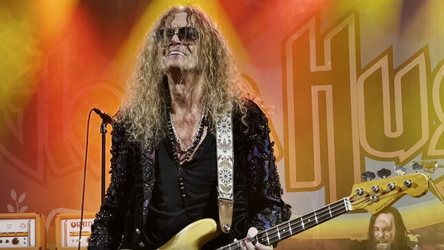 GLENN HUGHES Reflects On Joining DEEP PURPLE In 1973 - 