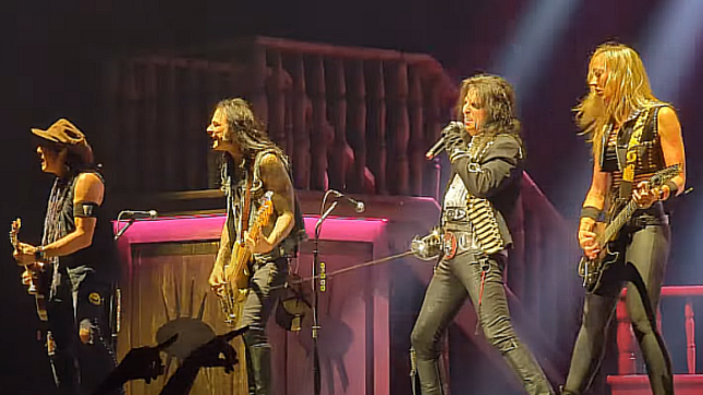 ALICE COOPER - Fan-Filmed Video Of Entire Oberhausen Show Streaming