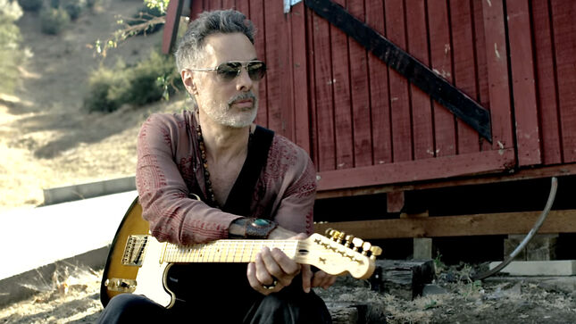 RICHIE KOTZEN Premiers "Nomad" Music Video