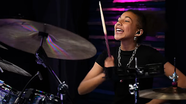 Drum Prodigy NANDI BUSHELL Reflects On Performing At TAYLOR HAWKINS Tribute Show, Performs FOO FIGHTERS "Learn To Fly" For Drumeo (Video)