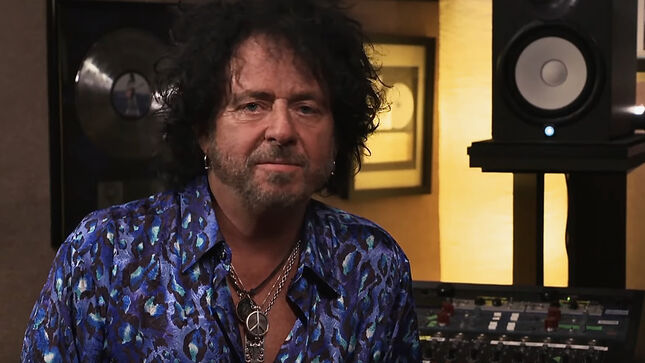 STEVE LUKATHER Talks Early Influences With SAMMY HAGAR - "THE BEATLES Was My On Switch To Life, Like The Wizard Of Oz When It Goes From Black & White To Colour"; Video