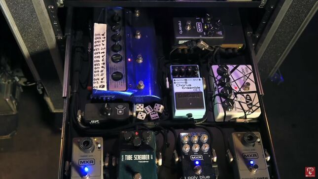 JERRY CANTRELL Discusses Pedals, Amps To Be Used For I Want Blood Tour; Video