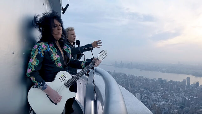 Watch BILLY IDOL & STEVE STEVENS Perform "Dancing With Myself" At The Empire State Building; Video