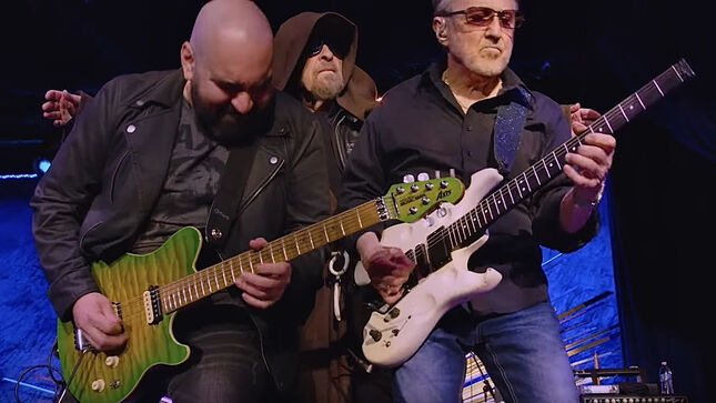 BLUE ÖYSTER CULT Share Live Performance Video For "The Alchemist"