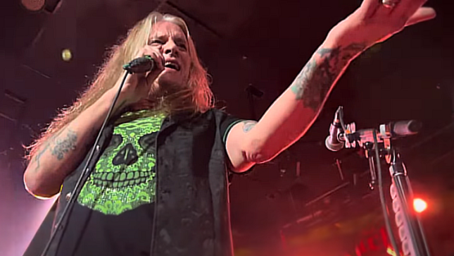 SEBASTIAN BACH Performs SKID ROW's Debut Album In Its Entirety At Whisky A Go Go; Fan-Filmed Video Available