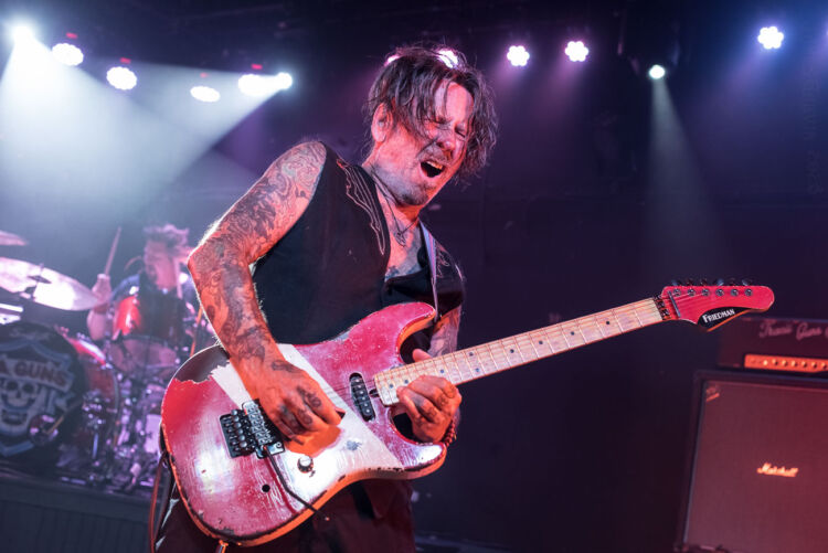 L.A. GUNS Rips And Tears Through Cincy!