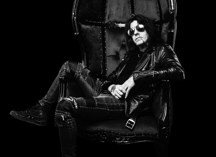 SKID ROW’s RACHEL BOLAN – “All Bass Players Are Gargoyles”