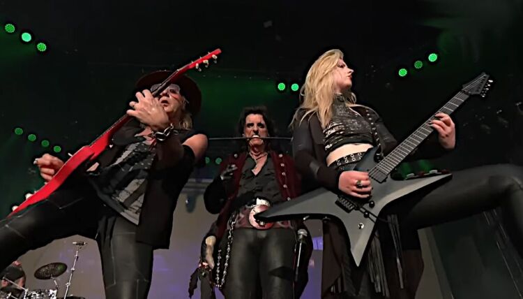 ALICE COOPER Announces Fall 2026 Leg Of Alice’s Attic Tour
